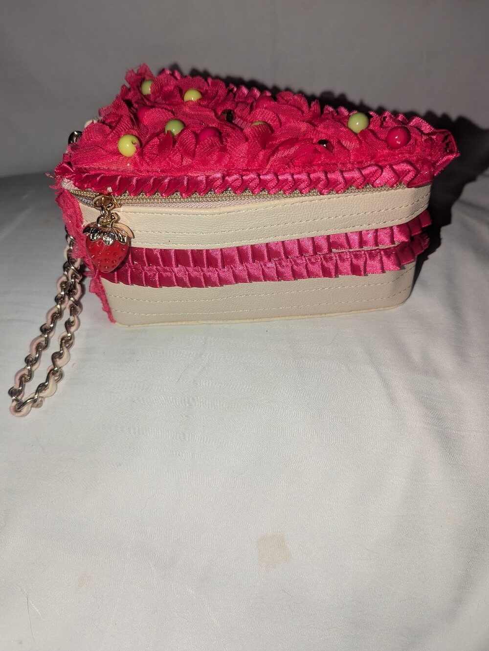 Betsey Johnson  Let Them Eat Cake Strawberry Novelty Wristlet Clutch